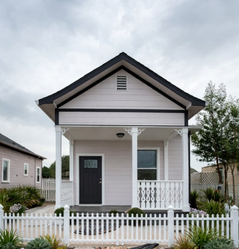 Building Photo - 262 Soledad St