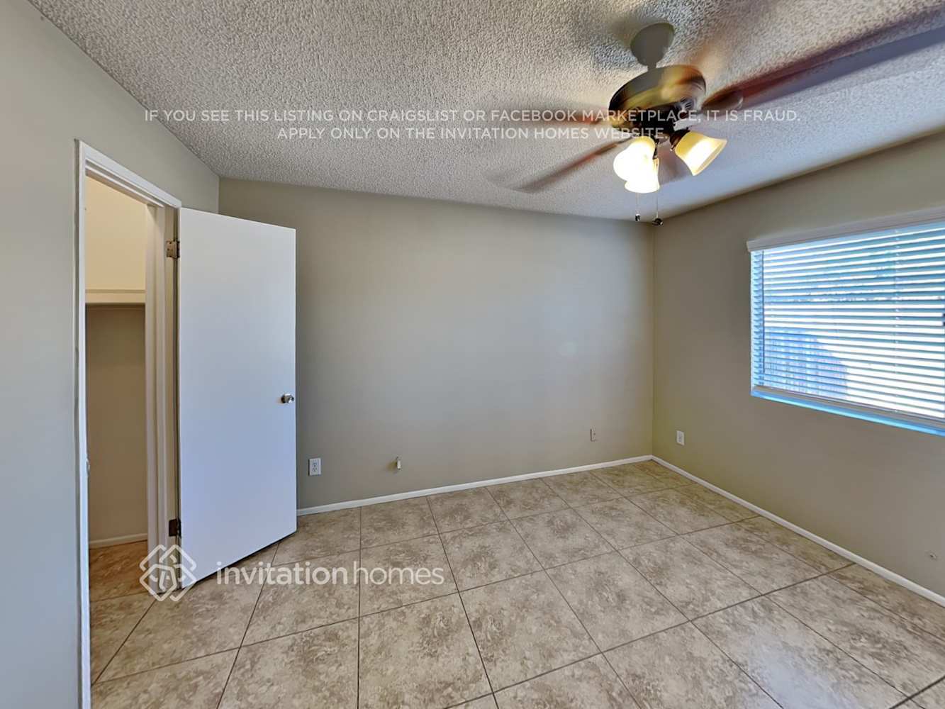 Building Photo - 7124 W Flower St