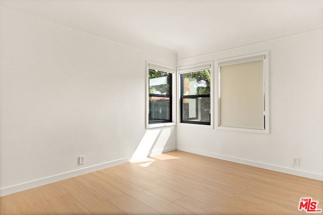 Building Photo - 1616 Hauser Blvd