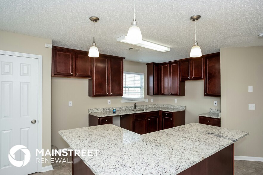 Building Photo - 4884 Antelope Cove