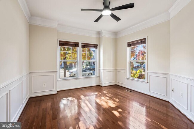 Building Photo - 41980 Ural Dr