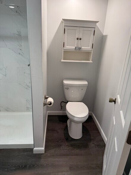 Building Photo - 2018 Wareham Rd