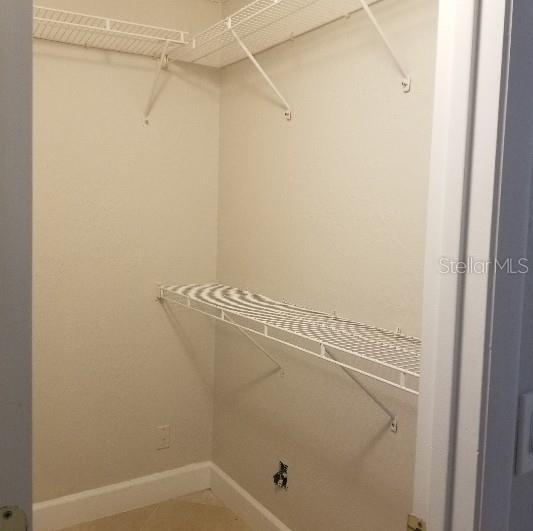 Building Photo - 3359 Hillmont Cir