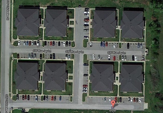 Building Photo - 7807 SW Blue Jay Ln