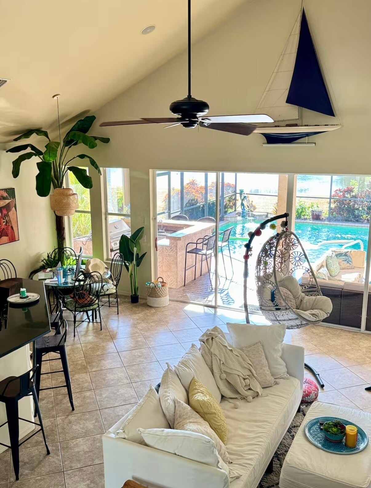 Building Photo - 13042 Sail Away St