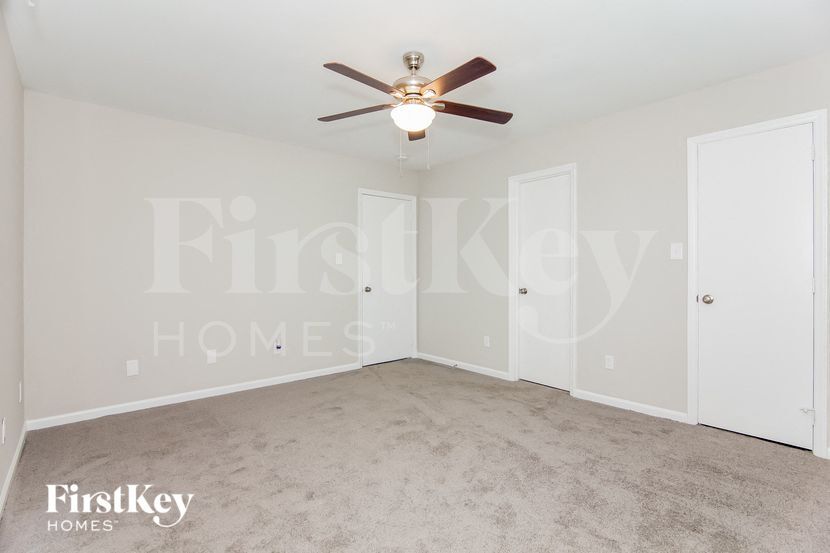 Building Photo - 1320 Eagles Landing Dr