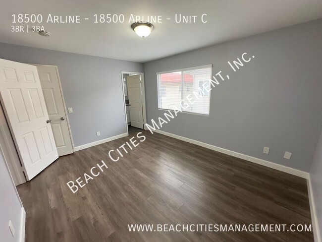 Building Photo - 18500 Arline Ave