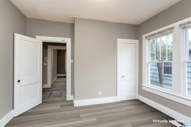 Building Photo - 617 83rd Pl S