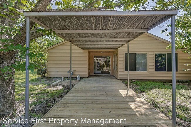 Building Photo - 2 br, 1 bath House - 19458 Cypress Arbor Dr