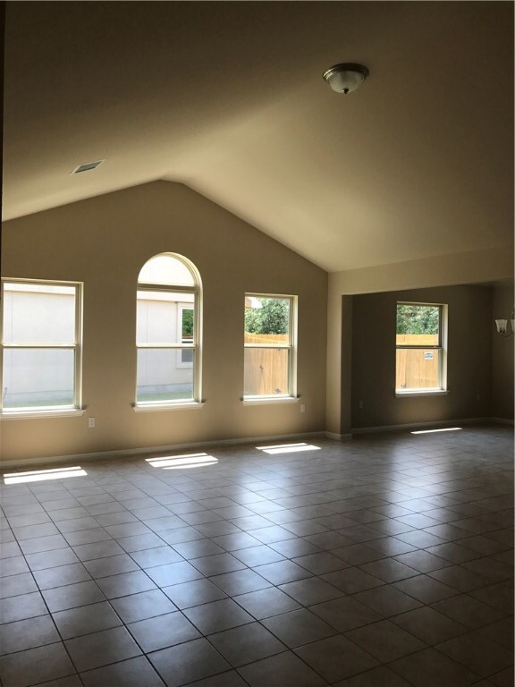 Building Photo - 1441 Hamiltons Wy