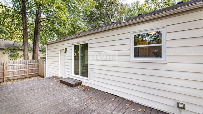 Building Photo - 8340 Riggs St