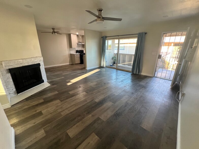 Building Photo - 10730 Droxford St