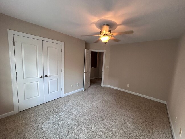 Building Photo - PFAFFTOWN, NC! Lochurst neighborhood. Reagan HS! 5 bedroom, 4.5 bathrooms, over 5k sq ft