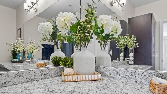 Building Photo - 5224 Net Dr