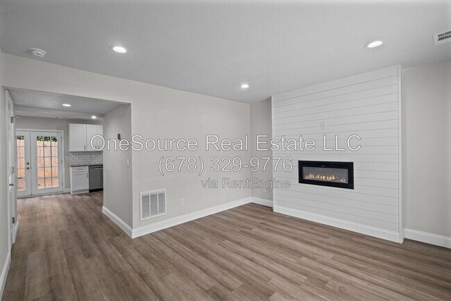 Building Photo - 1340 N Hampton Rd