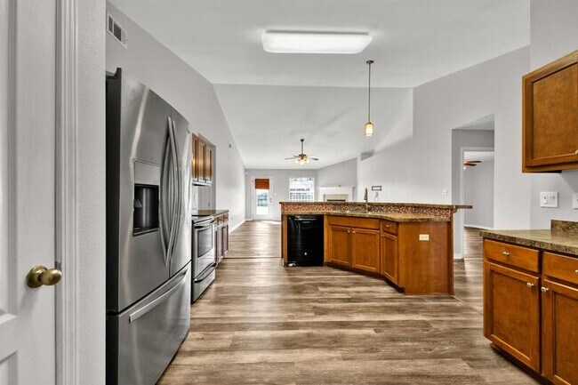 Building Photo - 9431 Pouder Ln