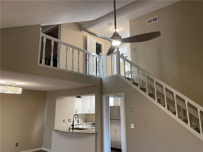 Building Photo - 8020 Sand Wedge Cir