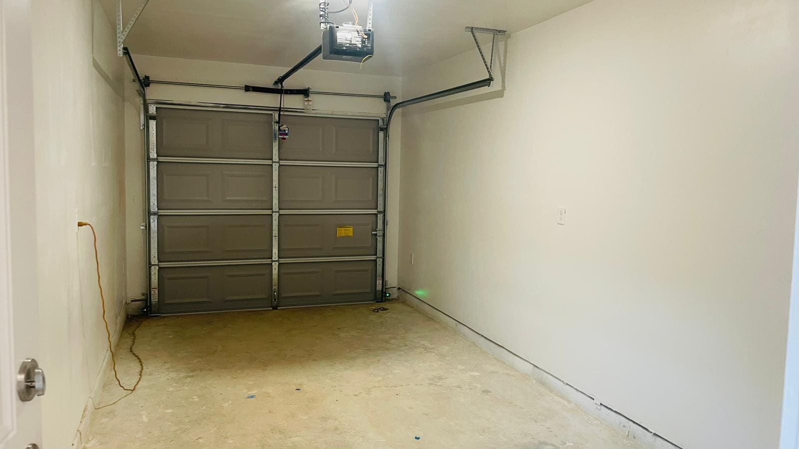 Building Photo - 8414 Sandra St