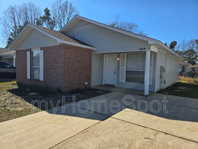 Building Photo - 409 Shadow Way Ln