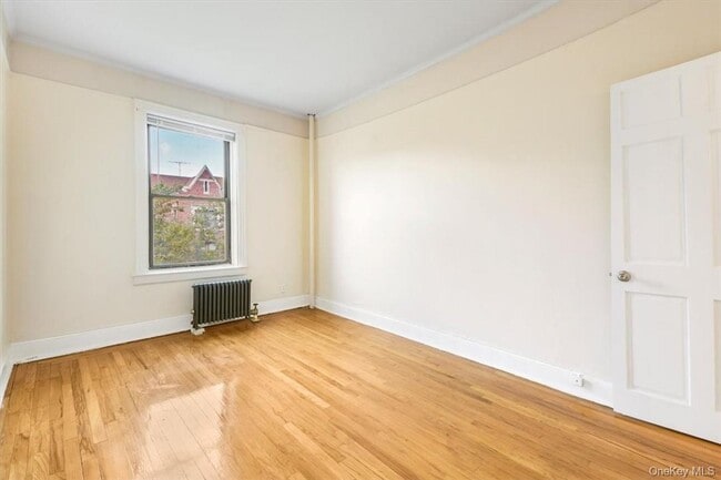 Building Photo - 663 Locust St