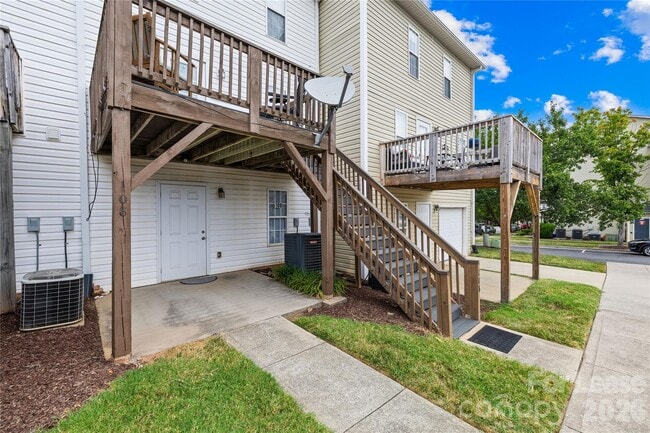 Building Photo - 118 Steam Engine Dr