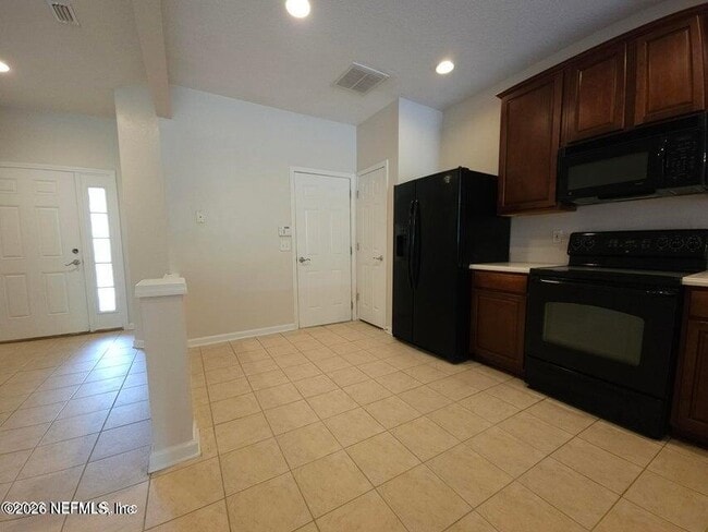 Building Photo - 13366 Stone Pond Dr