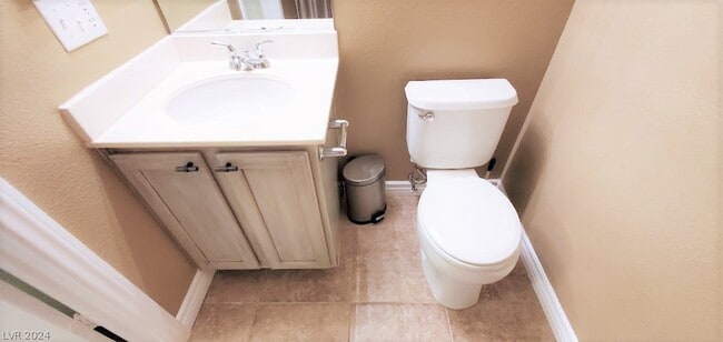 Building Photo - 2052 Gravel Hill St