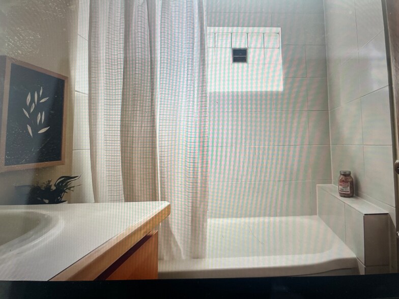 Building Photo - 2118 Browning Ave