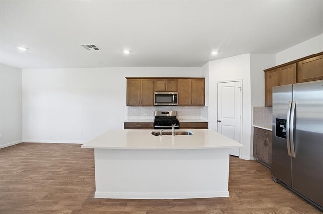 Building Photo - 246 Shenandoah Dr