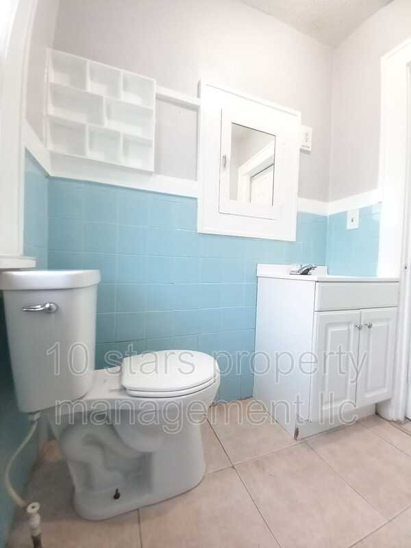 Building Photo - 3450 13th Ave S