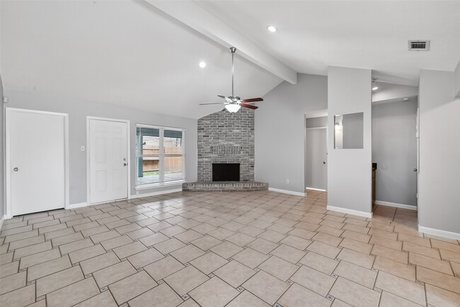 Building Photo - 10506 Ivy Oaks Ln