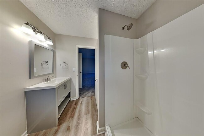 Building Photo - 4798 Southern Ct NW