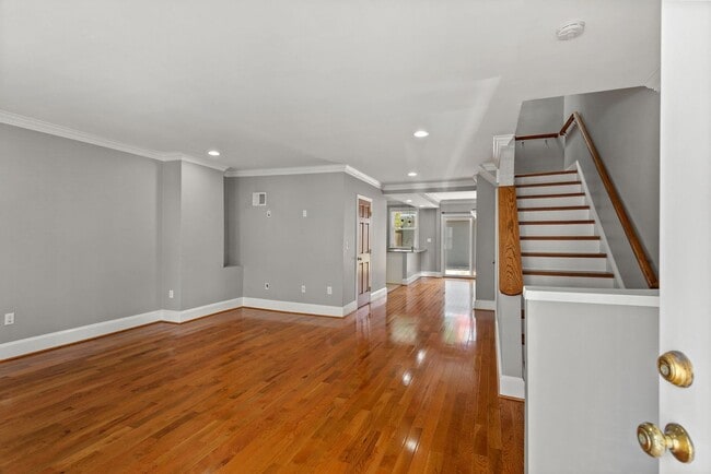 Building Photo - Available Now! 5 Minute Walk From Nats Park- 20 minute walk from Capitol Hill- 3 Bedroom 2.5 Bath...