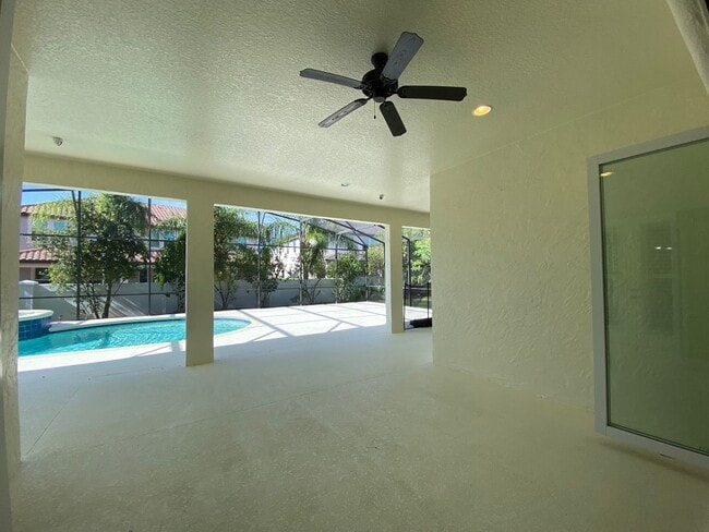 Building Photo - Exquisite 6-Bedroom Estate with Private Po...