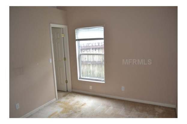 Building Photo - 2216 Kenwick Dr