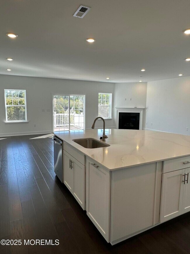 Building Photo - 2708 Journey Ave