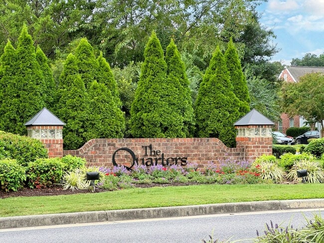 Building Photo - 130 Ellis Dr