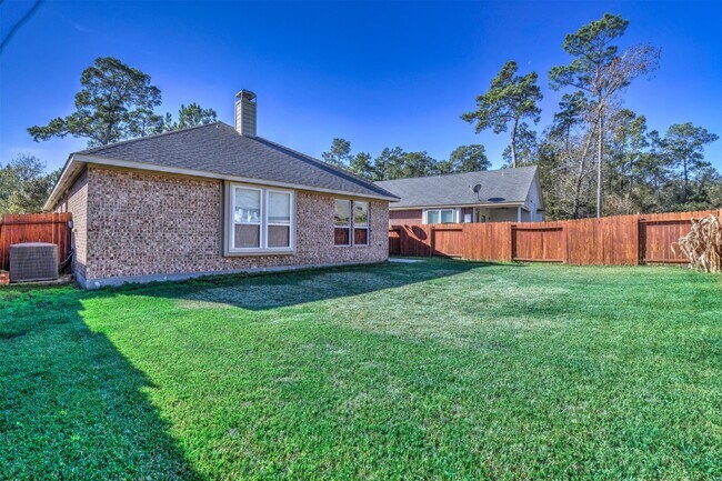 Building Photo - 17106 Tupelo Garden Cir