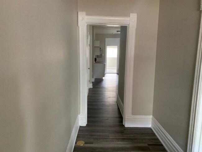 Building Photo - 2018-2020 S Columbine St