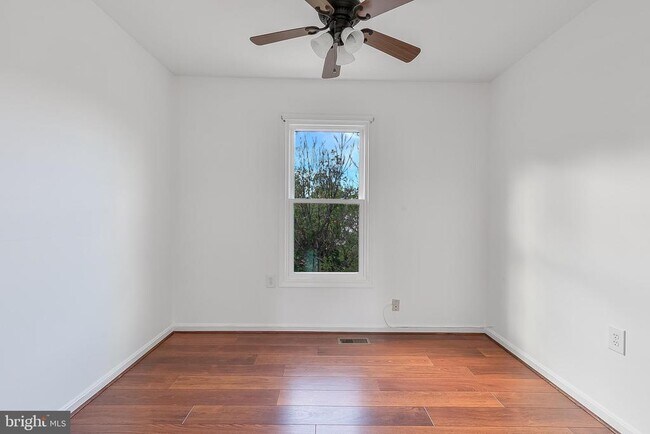 Building Photo - 7353 St Thomas Loop