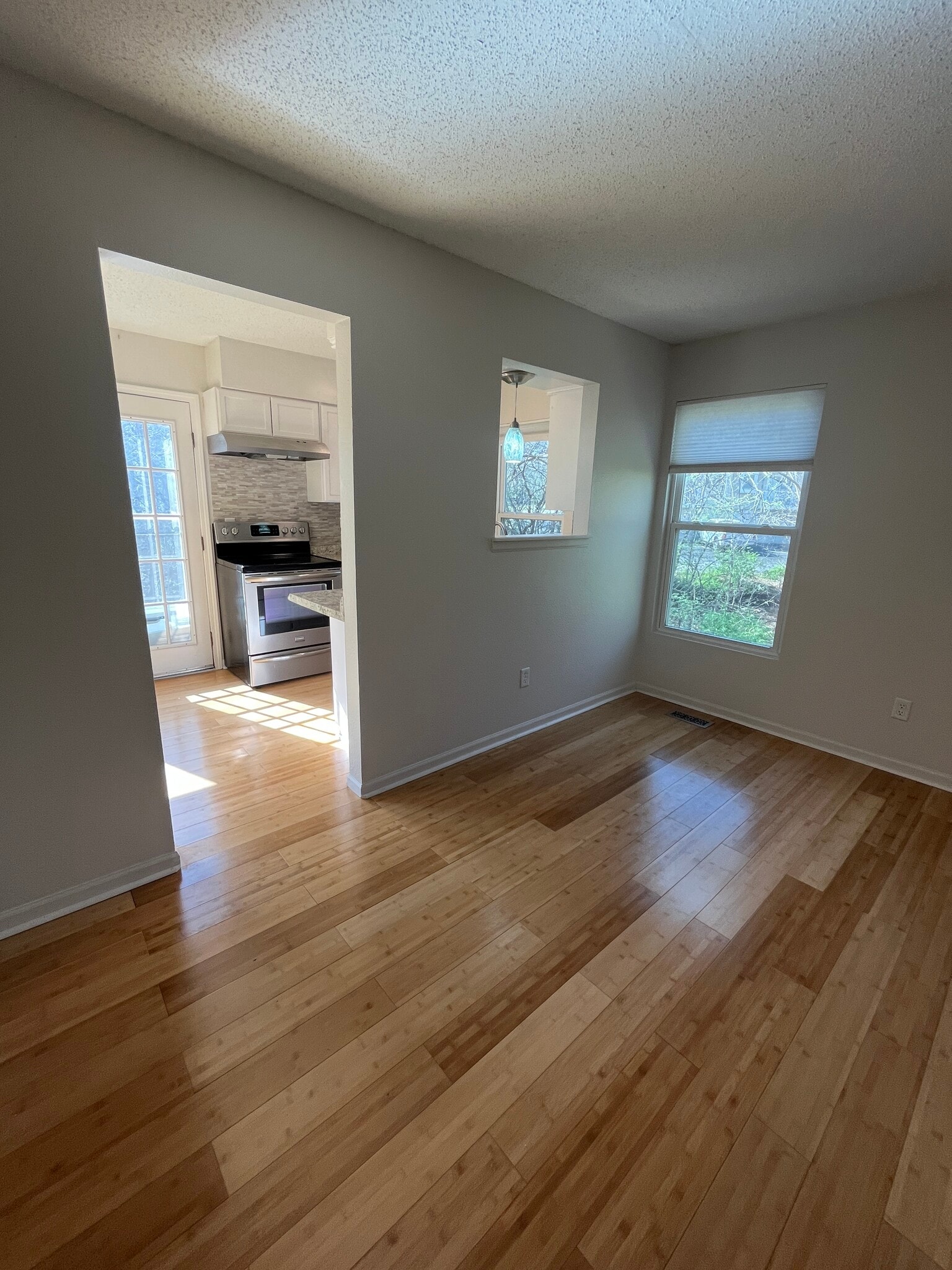 Building Photo - 6432 Pflumm Rd