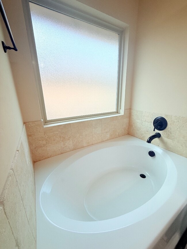 Building Photo - 3412 NW 160th St