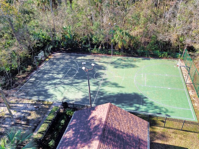 Building Photo - 442 Big Tree Rd