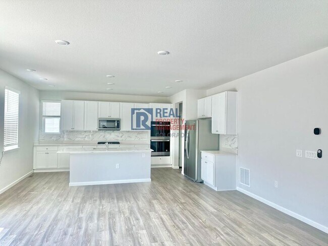 Building Photo - 1336 Brookfield Pl