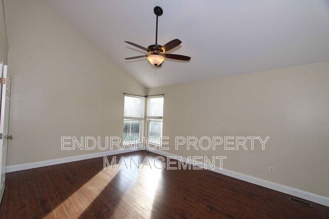 Building Photo - 6017 Kensington Trail