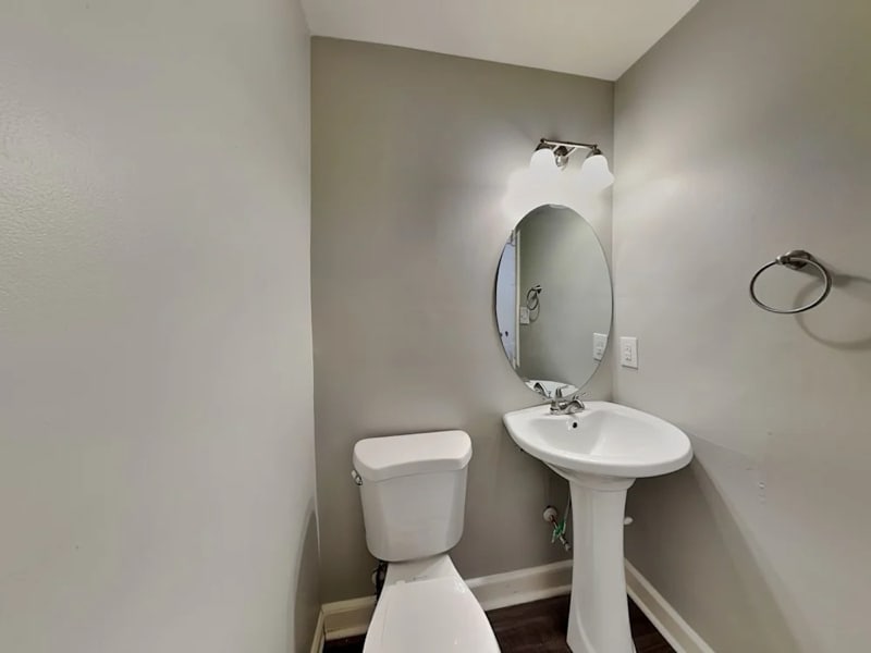 Building Photo - 302 Graham Meadow Dr