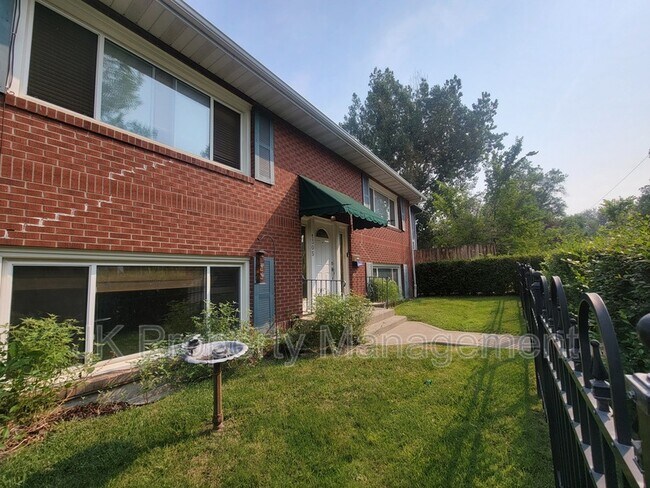 Building Photo - 1305 2nd Ave N