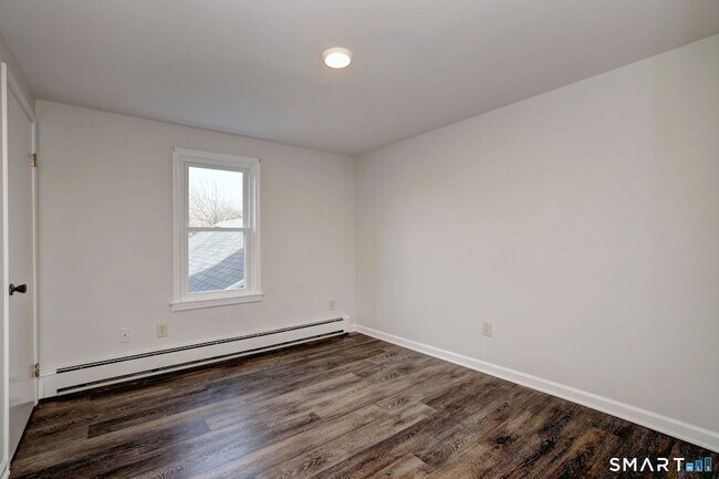 Building Photo - 5160 Madison Ave