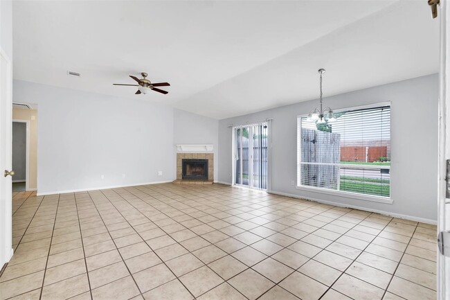 Building Photo - 2955 High Plains Dr
