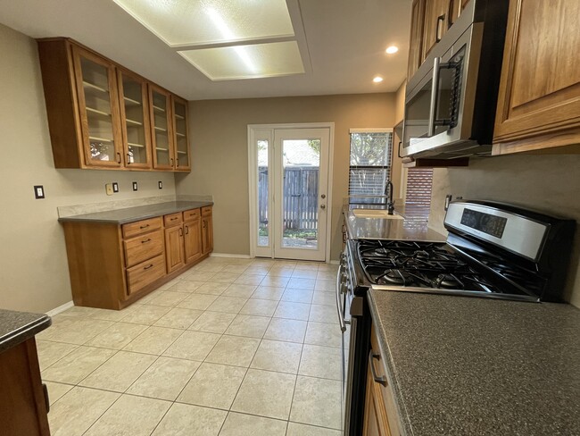 Building Photo - 3909 Winter Park Ln